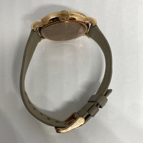 Marc Jacobs MBM1266 Women's Gray Leather Analog Dial Quartz Genuine Watch XX959 - Picture 11 of 12